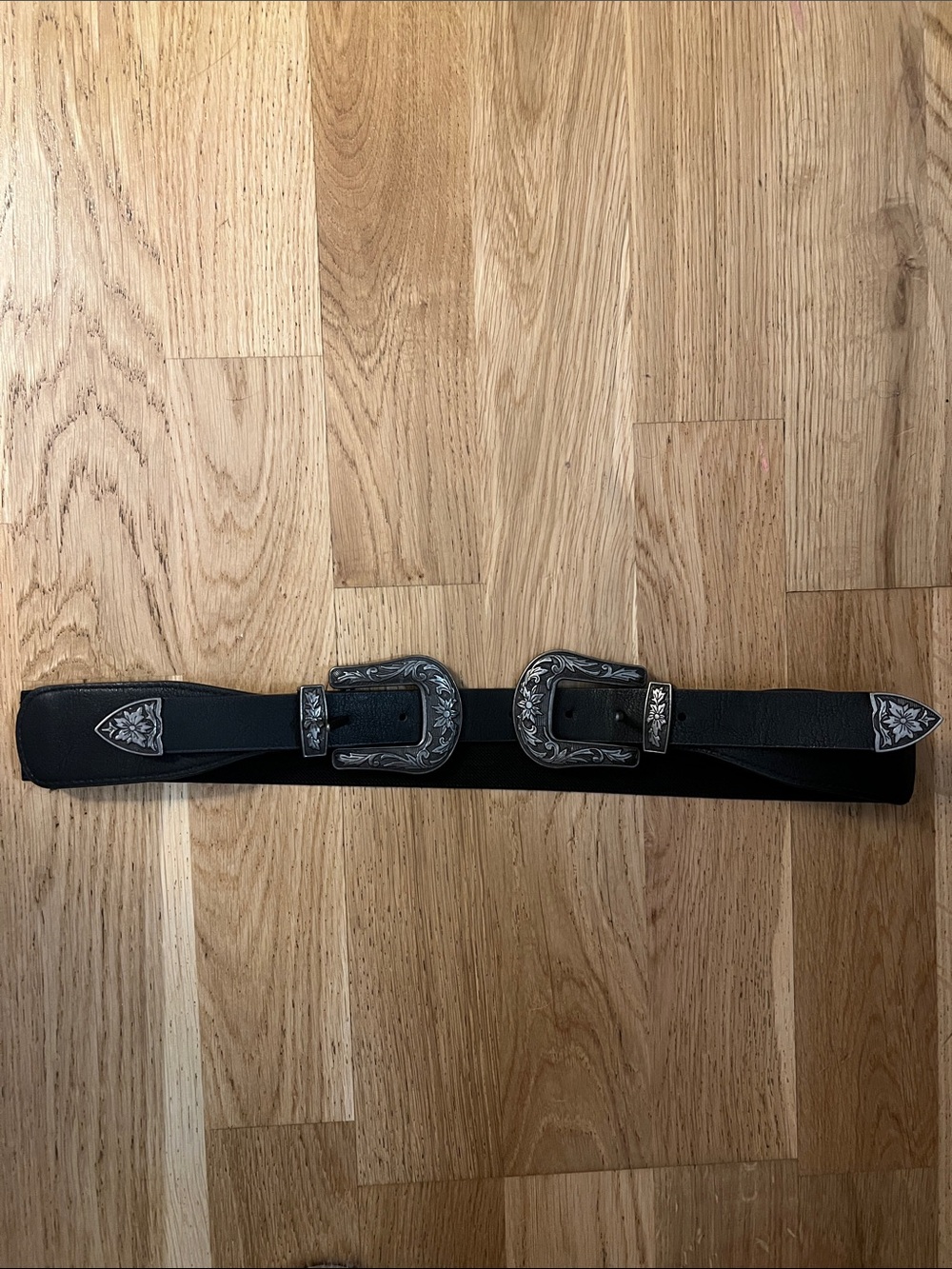 Black Double-Buckle Western Leather Belt